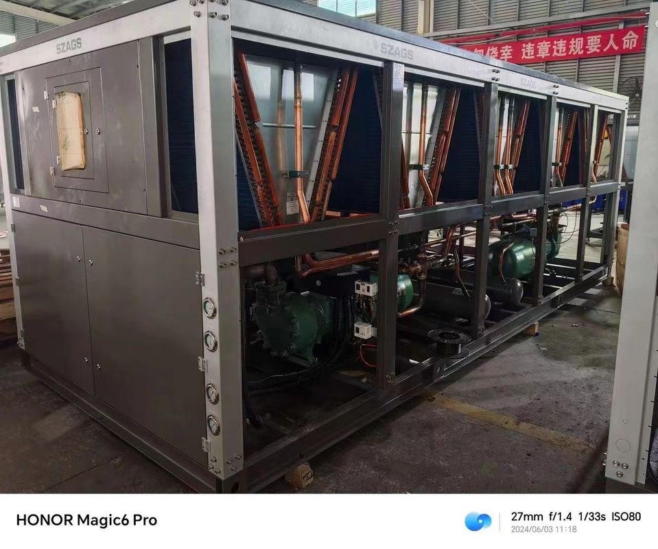 เครื่องทําความเย็นน้ําอุตสาหกรรมแบบพกพา 120hp แบบสกรูครึ่งแอร์เมติก