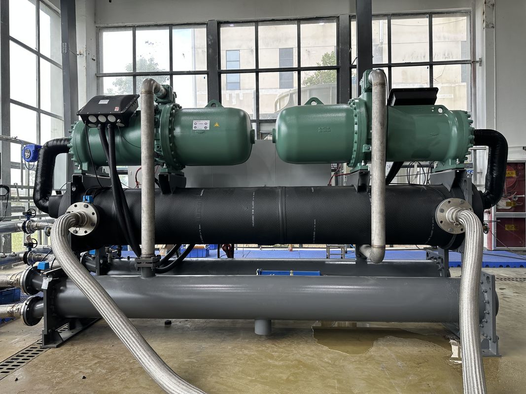 เครื่องเย็นอุณหภูมิต่ําแบบสกรูเย็นด้วยน้ํา 360hp พร้อมเครื่องบิดเซอร์