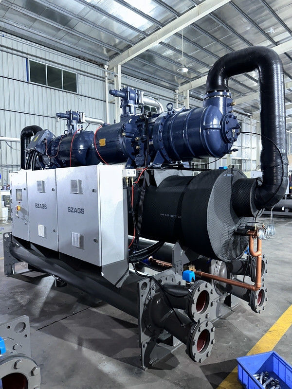 เครื่องทําความเย็นแบบสกรูระบายน้ําอุตสาหกรรม 150 HP ด้วยระบบคอมเพรสเซอร์คู่เพื่อแก้ไขการทําความเย็นที่ดีที่สุด