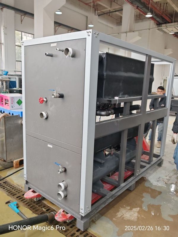 15hp อุตสาหกรรม Chiller ระบบบูรณาการ Hermetic Scroll ประเภท Emerson วาล์วขยายสําหรับความเย็นสูง