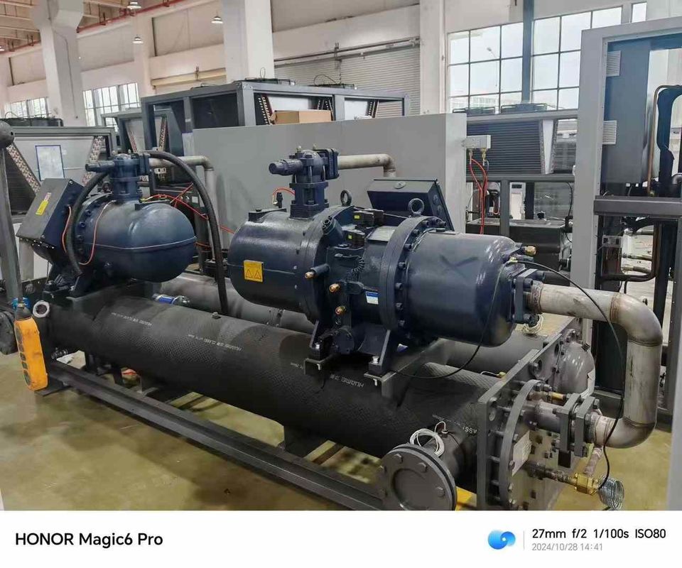 เครื่องทําความเย็นสกรูเย็นน้ํา 280HP เครื่องทําความเย็นน้ํากระบวนการอุตสาหกรรม สําหรับการพิมพ์และ BOPP สายแผ่นยาง