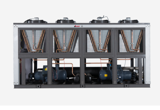เครื่องทำความเย็นแบบสกรูระบายความร้อนด้วยอากาศ 470kW ความจุสูง สำหรับการทำความเย็นน้ำกระบวนการอุตสาหกรรมในการพิมพ์และการเคลือบลามิเนตฟิล์ม BOPP